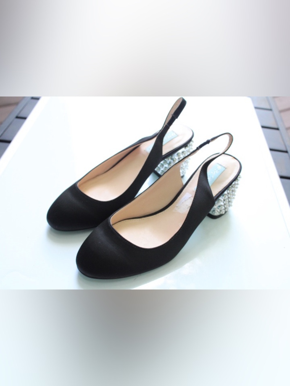 Betsey Johnson sling back pumps - Picture 12 of 12
